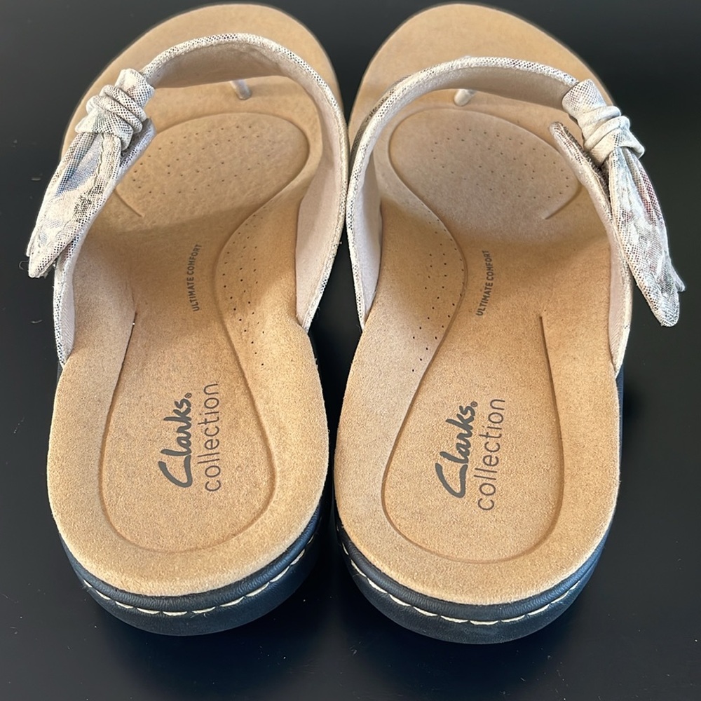 Clarks Women's Laurieann Rae Flat Sandal - Picture 6 of 11